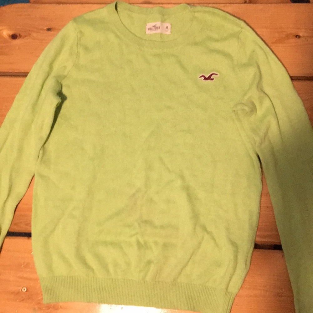 Green hollister sweater